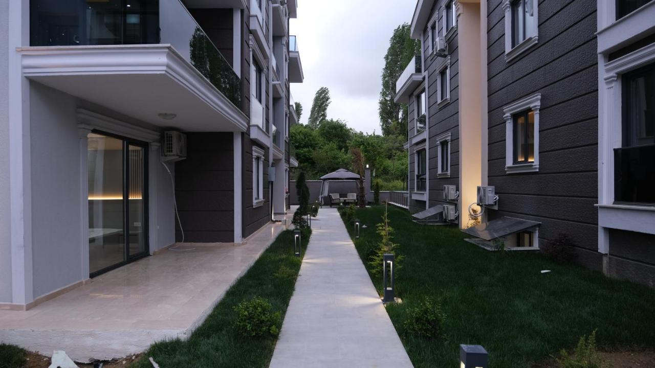 亚洛瓦Flower City Suits公寓式酒店 外观 照片